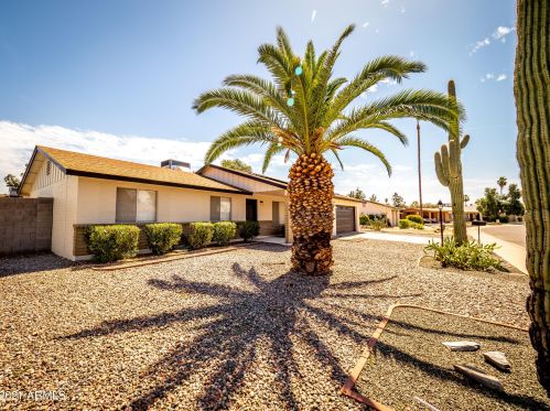 12455 Columbine Dr, Phoenix, AZ 85029-2173
