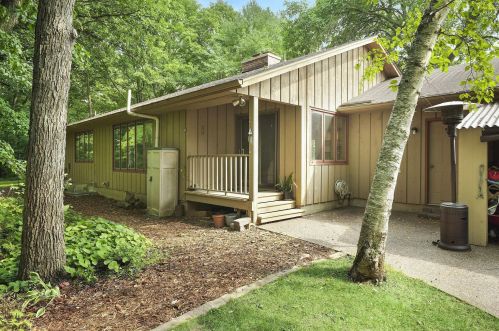 4950 90th St, Waterford MN  55057-4347 exterior