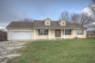 330 Christi Dr, Berea, KY 40403-9345