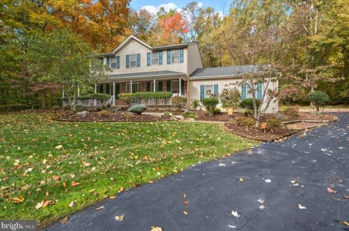 36 Diesinger Dr, Collegeville, PA 19473-1680