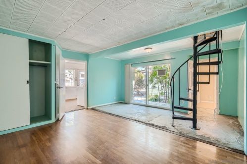 327 Taft Ave, El Cajon CA  92020-4623 exterior