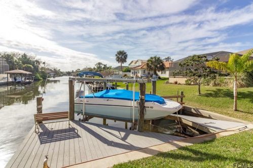 16 Cunningham Ln, Palm Coast FL  32137-0090 exterior