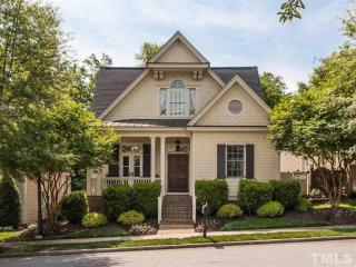 416 Wayne Dr, Raleigh, NC 27608-1621