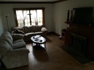 619 Orchard Pkwy, Niagara Falls NY  14301-1011 exterior