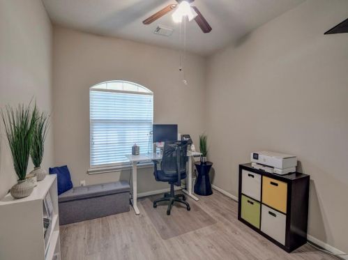 6804 Adella Ct, Pearland TX 77584-3213 exterior