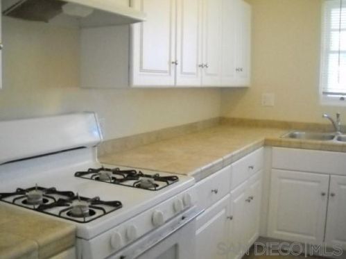 4466 51st St, San Diego, CA 92115-4749