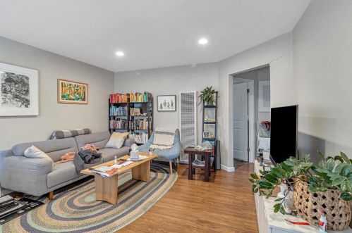 416 Poplar Ave, Redwood City CA  94061-3019 exterior