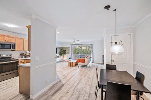 330 Timberwalk Trl, Jupiter FL  33458-5594 exterior