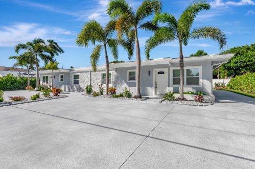 2314 Spanish Trl, Delray Beach, FL 33483-4912