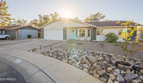 1242 Palm St, Gilbert, AZ 85234-2375