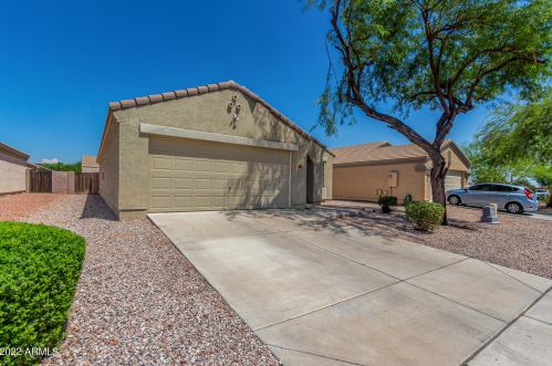 10610 Hess St, Tolleson, AZ 85353-5613