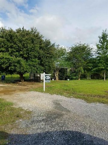 237 Gregory Dr, Ragley, LA 70657-6632