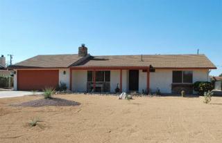 14572 Luna Rd, Victorville, CA 92392-9485