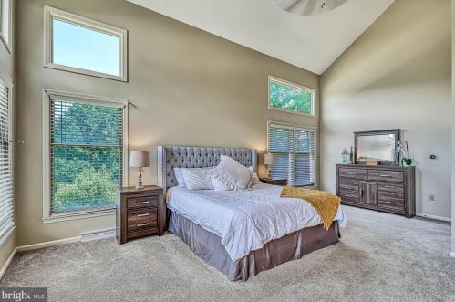 1015 Country Club Rd, Camp Hill PA  17011-1049 exterior