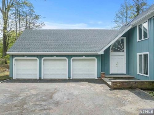 188 Chestnut St, Englewood NJ  07631-3160 exterior