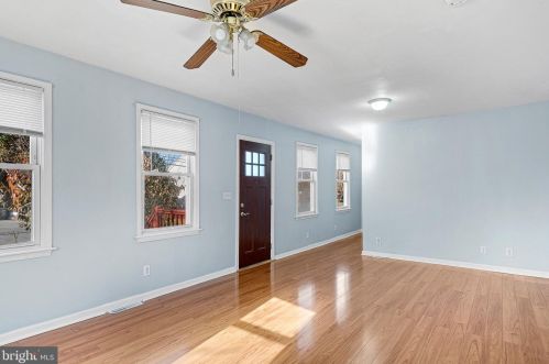 22 Strawbridge Ave, New Castle DE  19720-1501 exterior