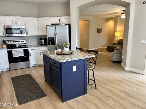18782 Kingbird Dr, Queen Creek, AZ 85142-7997