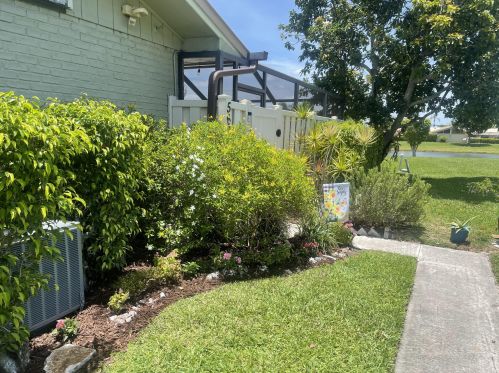 5621 Golden Eagle Cir, West Palm Beach, FL 33418-1521