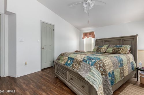 45444 20th St, Phoenix AZ 85087-7526 exterior