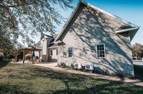 346 Yellowcreek St, Homer City, PA 15748-1248