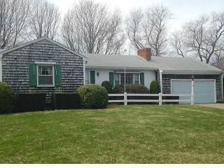 45 Linda Ter, Portsmouth, RI 02871-3603