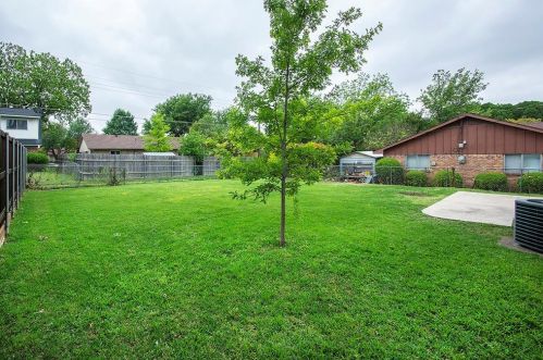 423 Malden Dr, Richardson TX  75080-4539 exterior