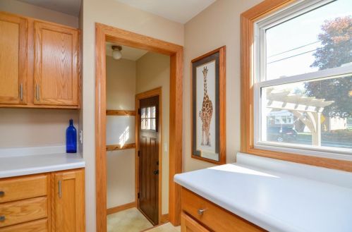 1663 Mason Way, Green Bay WI  54302-2721 exterior