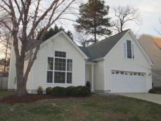 9319 Erinsbrook Dr, Raleigh, NC 27617-8353
