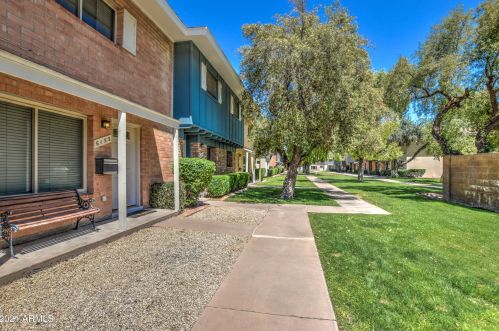 6153 Granite Reef Rd, Scottsdale, AZ 85250-5868