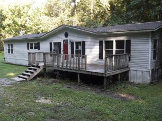3028 Williams Rd, Knoxville, TN 37932-1125