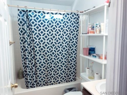 2885 Chollas Rd, San Diego CA 92105-4817 exterior