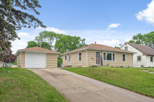 4420 Jefferson St, Minneapolis, MN 55421-2875