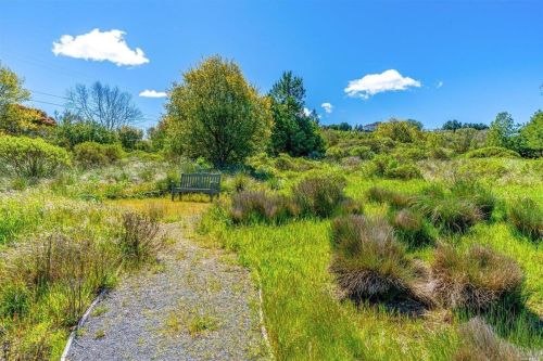 6301 Highland Pl, Sebastopol CA  95472-6100 exterior