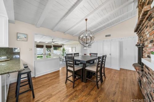 14950 Leadwell St, Van Nuys CA 91406-3030 exterior