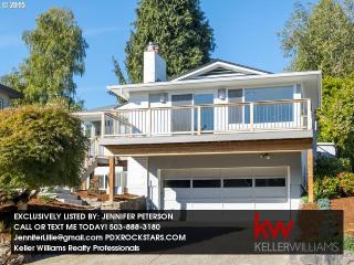 8229 2nd Ave, Portland, OR 97219-4603