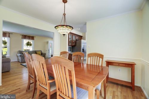 13601 Brass Harness Ct, Herndon VA  20171-3364 exterior