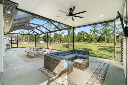 3011 12th Ave, Naples FL  34120-3730 exterior