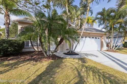 222 Summers Creek Dr, Merritt Island FL  32952-2684 exterior