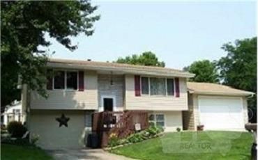 708 22nd St, Clarinda, IA 51632-1032