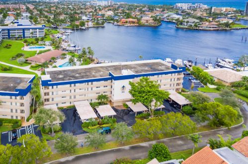951 Spanish Cir, Delray Beach, FL 33483-4770
