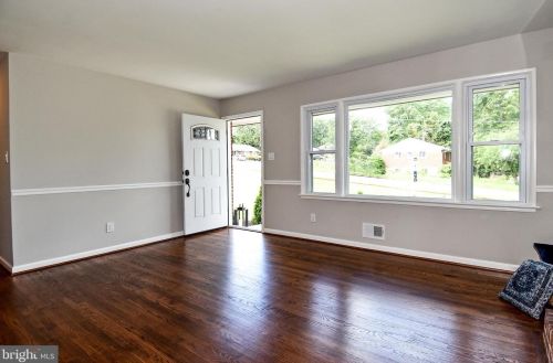 8913 Lagrange St, Lorton VA  22079-1626 exterior