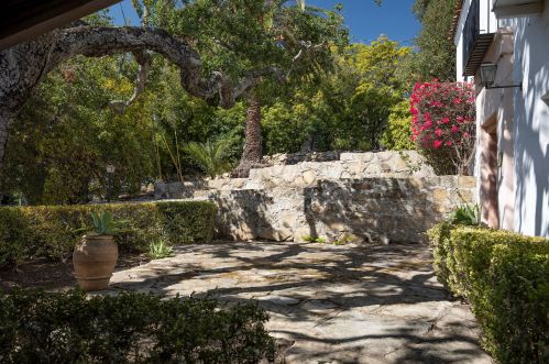 903 Arbolado Rd, Santa Barbara, CA 93103-2035