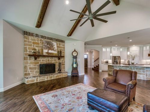 105 Water Garden Dr, Waxahachie TX  75165-6243 exterior