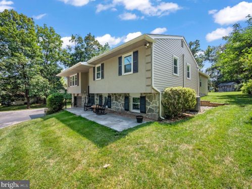 84 Mount Kirk Ave, Norristown, PA 19403-1540