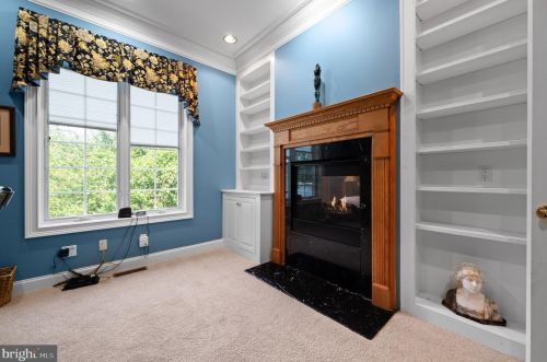 100 Deer Vly Ln, Wilmington DE  19807-1912 exterior