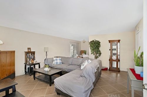 1330 Elderberry Ave, Ontario CA  91762-1019 exterior