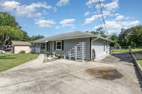 4118 Blackgum Dr, Mims, FL 32754-2213