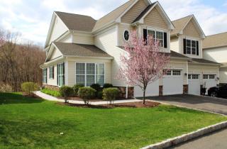 57 Hidden Brook Trl, Bethel, CT 06801-2347