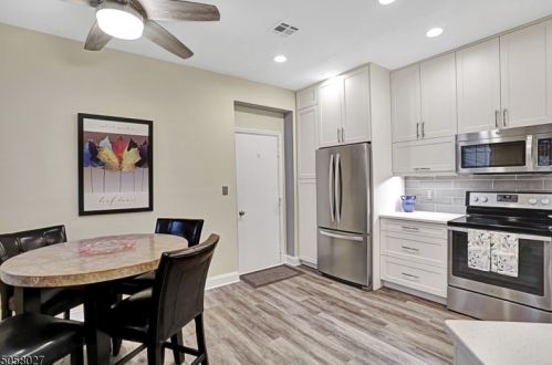 55 High Pond Ln, Bedminster, NJ 07921-2017
