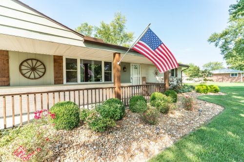 5673 Sally St, Milford, OH 45150-2324